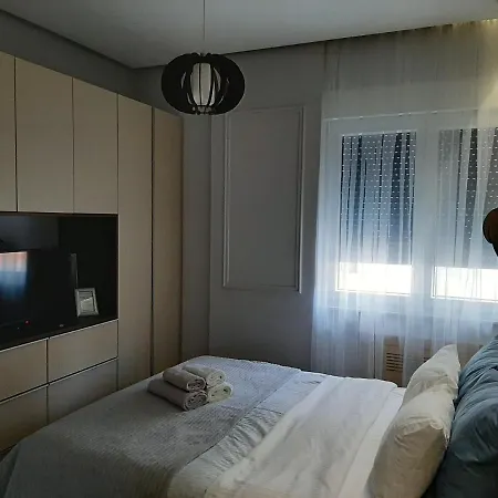 Stefan Lux *