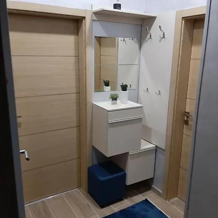 Stefan Lux Апартаменты Биелина